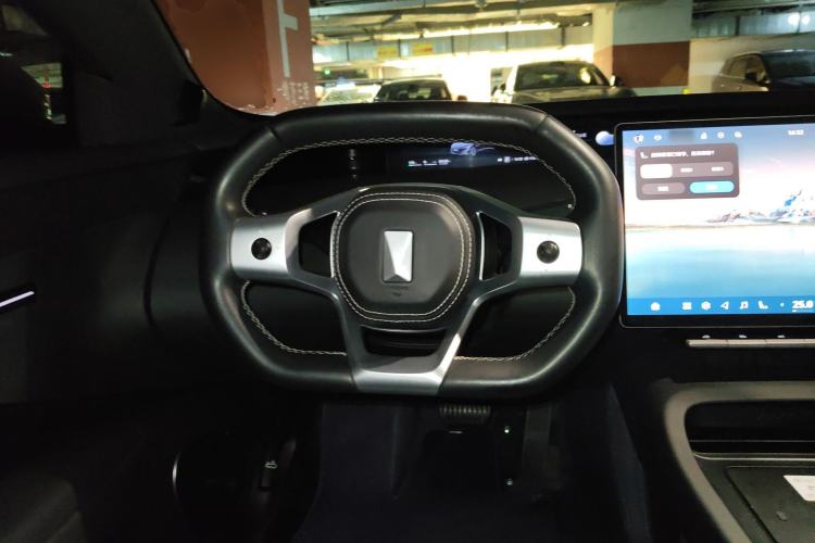 Used Avatr 12 2024 Updated Version 700 Three-Laser Rear-Wheel Drive Luxury Edition
