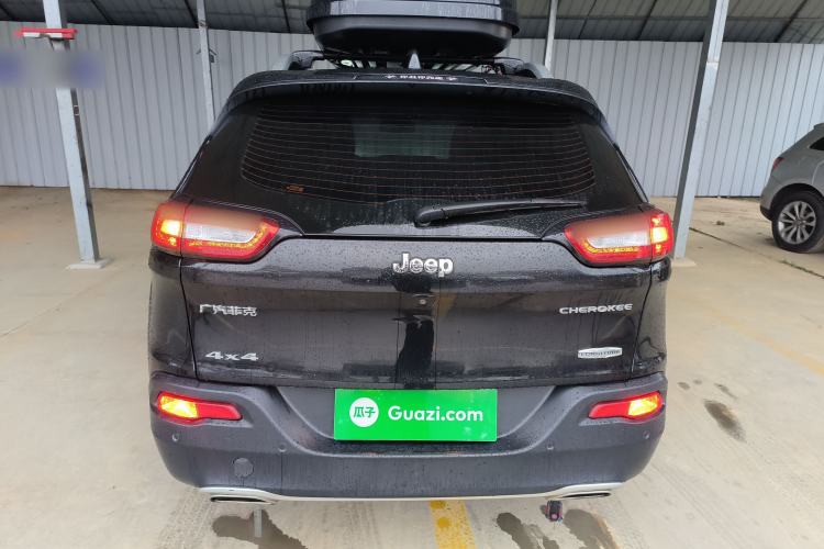 Used Jeep Cherokee 2016 2.4L Professional Smart Version