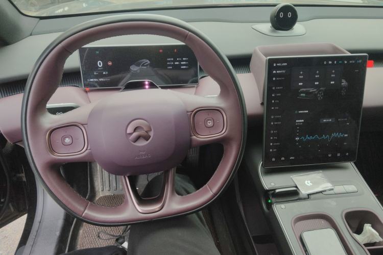 Used Nio ET5T 2024 75kWh Touring Steering Wheel