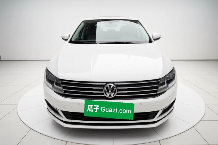 Used Volkswagen Gran Lavida 2015 1.6L Automatic Comfort Edition Exterior 1