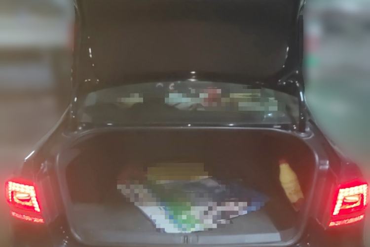 Used Volkswagen Magotan 2015 1.8TSI Advanced Model Trunk