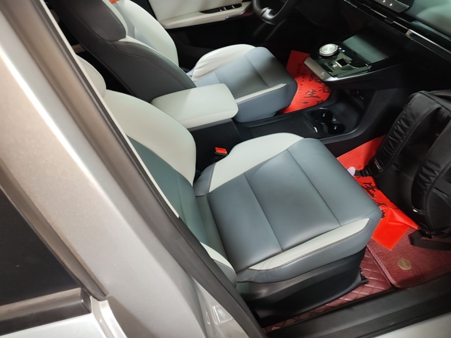 MG 4 EV 2023 415 km Range Sea-Faring Champion Edition — снимка 19
