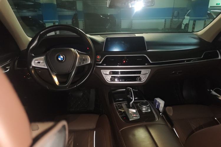 Used BMW 7 Series 2019 Updated 730Li Luxury Package Center Console