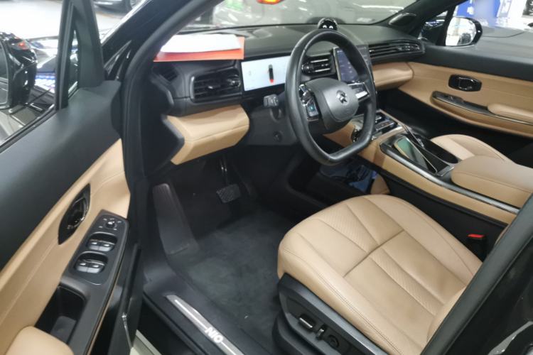 Used Nio ES8 2020 415 km Signature Edition 6-Seater Version
