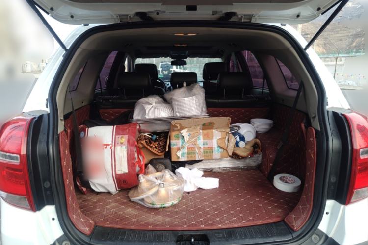 Used Chevrolet Captiva 2015 2.4L 4x4 Flagship Edition 7-Seater