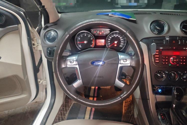 Used Ford Mondeo 2013 2.3L Fashion Edition
