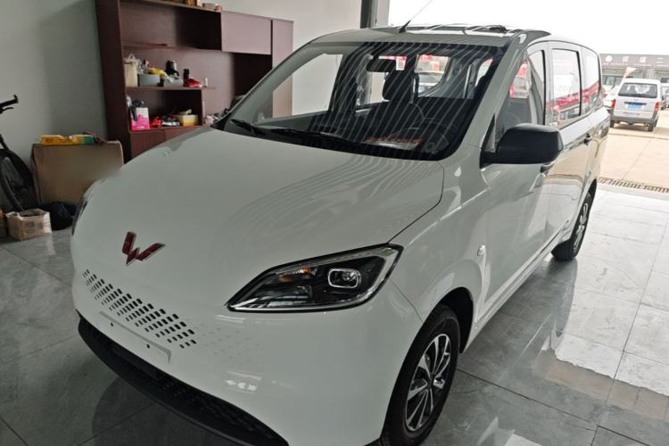 Used Wuling Hongguang New Energy 2025 Extended-Range Hybrid 50 km Standard Version