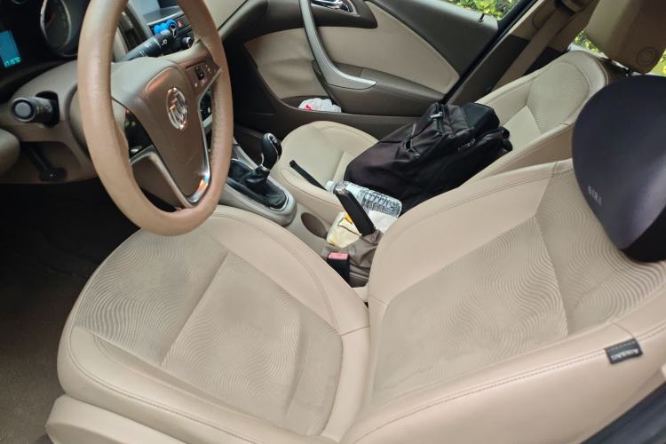 Used Buick GT 2012 GT 1.6L Manual Entry-Level Model
