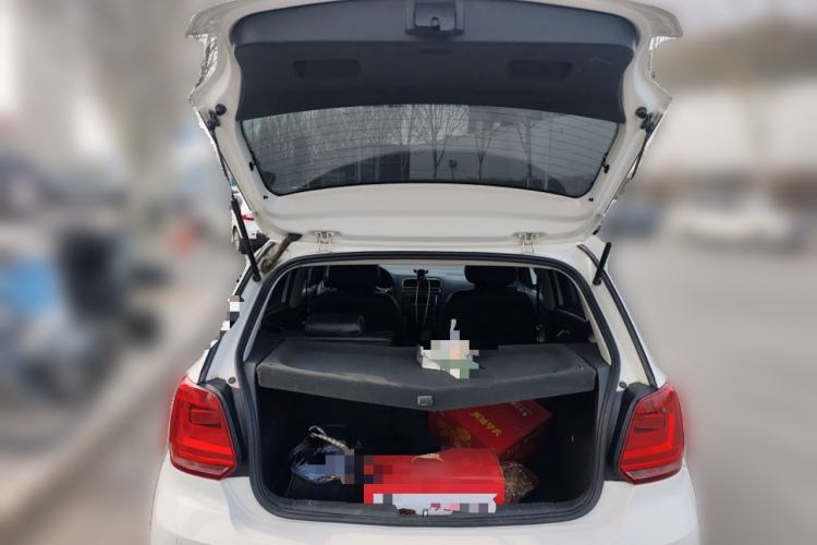 Used Volkswagen Polo 2016 1.6L Manual Comfort Model