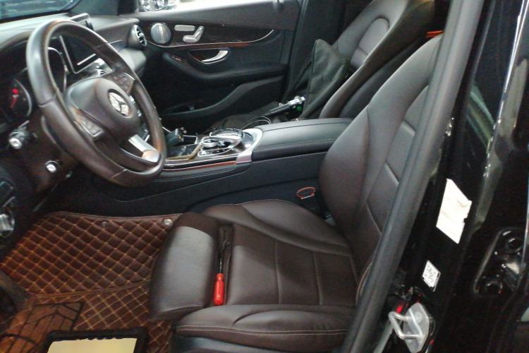 Used Mercedes-Benz GLC 2018 GLC 260 4MATIC Luxury Model