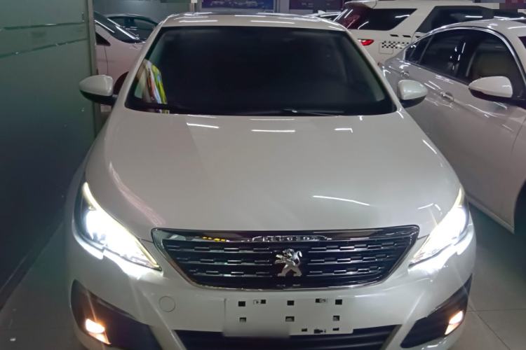 Used Peugeot 308 2016 1.6L Automatic Luxury Edition
