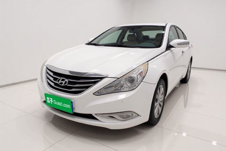 Used Hyundai Sonata 2013 2.0L Automatic Luxury Edition Guazi used car, China used car export, Used car for sale, Used  cars, Cheapest cars for sale