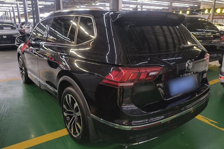 Used Volkswagen Tiguan L 2021 330TSI Automatic Two-Wheel Drive R-Line Enhanced Edition
