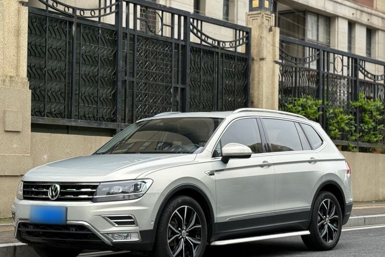 Used Volkswagen Tiguan L 2019 330TSI Automatic Two-Wheel Drive Smart Luxury Version China VI Standard