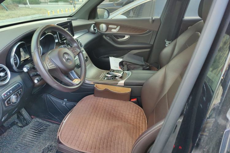 Used Mercedes-Benz GLC 2019 GLC 300 L 4MATIC Dynamic Model