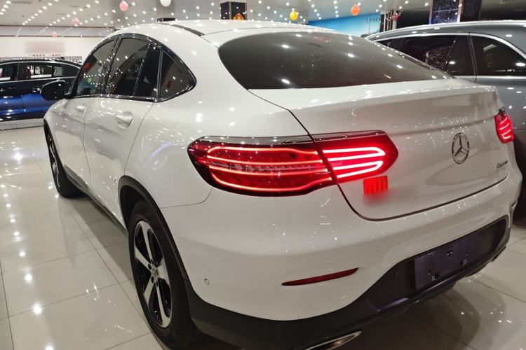 Used Mercedes-Benz GLC Coupe 2017 GLC 200 4MATIC Coupe SUV