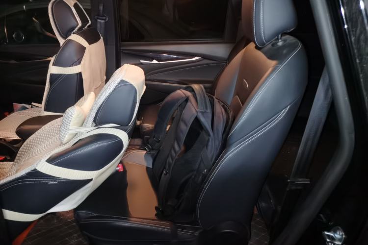 Used SAIC MAXUS G50 2021 1.5T Manual Touring B Left Rear Seat