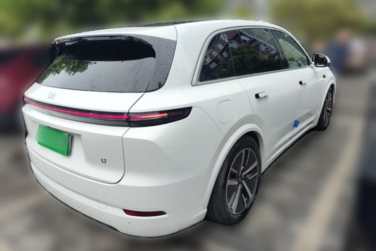 Used Li Auto L7 2024 Pro Model Rear Right 45 Deg