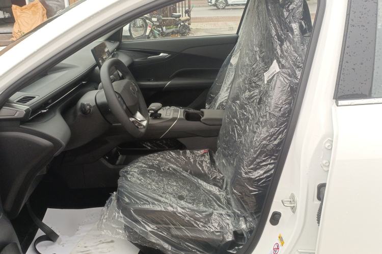 Used CHANGAN Eado 2025 Blue Whale 1.5T 500Bar Prestige Model