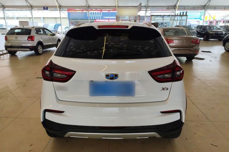 Used Geely Auto Vision X3 2019 Upgraded Model 1.5L CVT Elite Version
