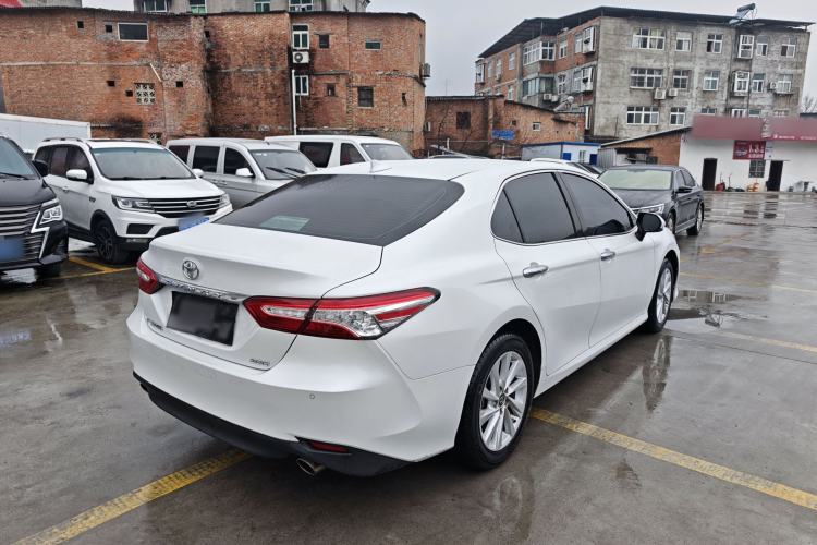 Used Toyota Camry 2021 2.0G Luxury Edition