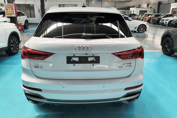 Used Audi Q3 2023 35 TFSI Fashion Dynamic Model (1.5T)