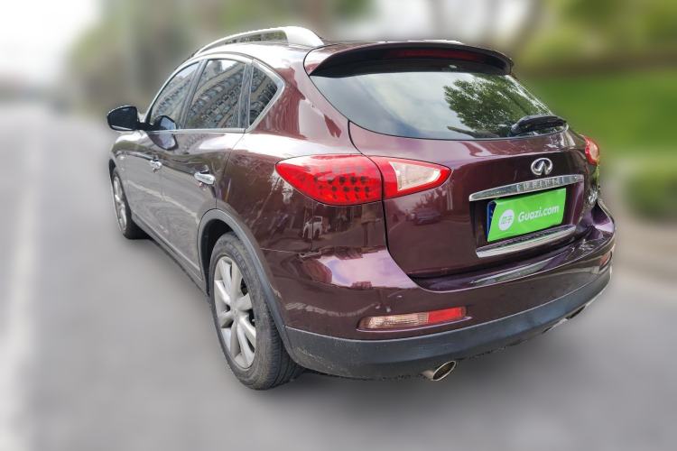 Used Infiniti QX50 2013 2.5L Two-Wheel-Drive Zunya Edition
