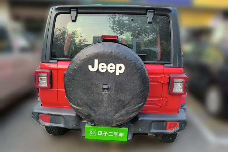 Used Jeep Wrangler 2019 2.0T Sahara Four-Door Version China VI Emission Standard
