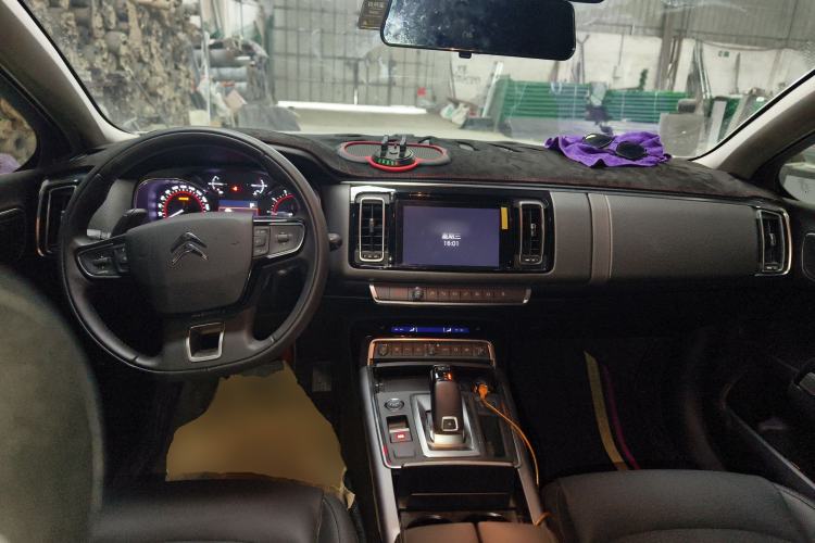 Used Citroen C6 2021 400THP Comfort Edition