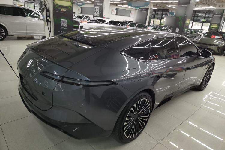 Used Avatr 12 2025 Ultra Extended-Range Edition