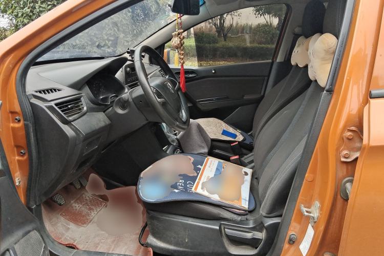 Used Baojun 310 2016 1.2L manual Comfort trim level
