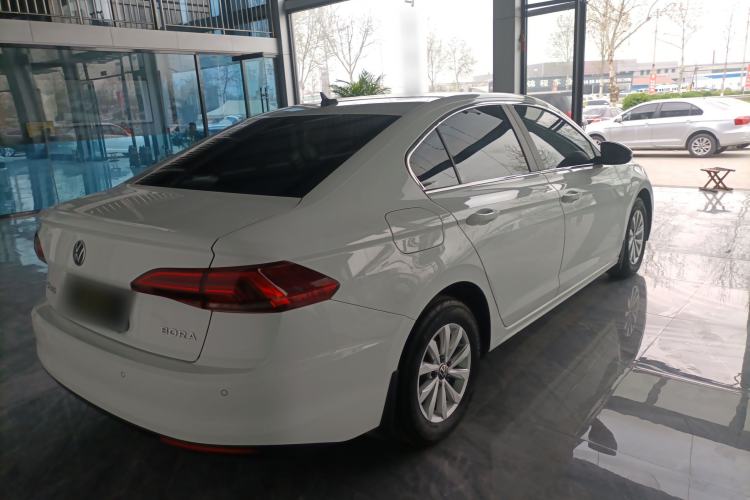 Used Volkswagen Bora 2020 1.5L Automatic Fashion Edition Rear Right 45 Deg