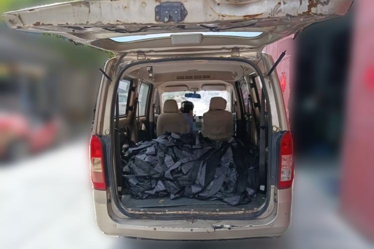 Used Wuling Rongguang V 2018 1.5L Standard Version Trunk