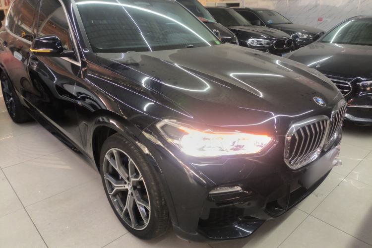 Used BMW X5 2021 xDrive40i Luxury Model with M Sport Package