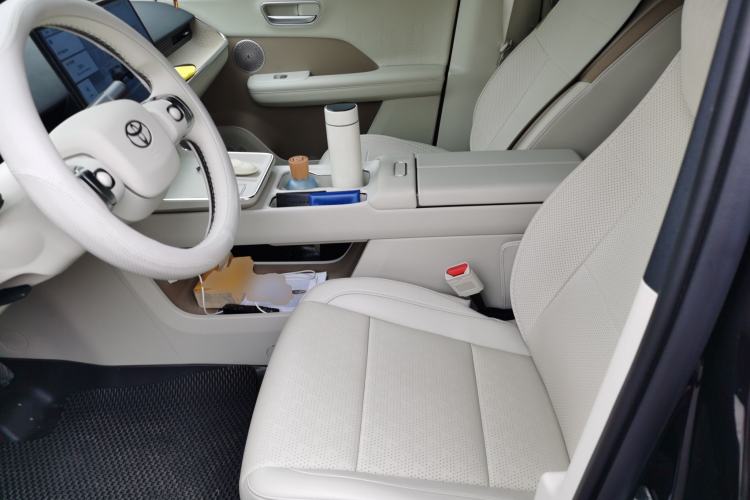 Used Toyota BZ 3X 2025 520 Pro Left Front Seat