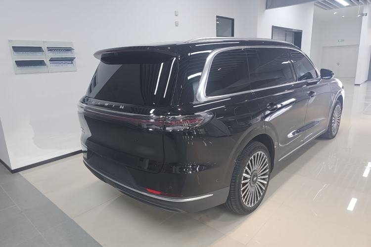 Used Chery T11 2026 Model 220 All-Wheel Drive Dual IMAX Theater Edition