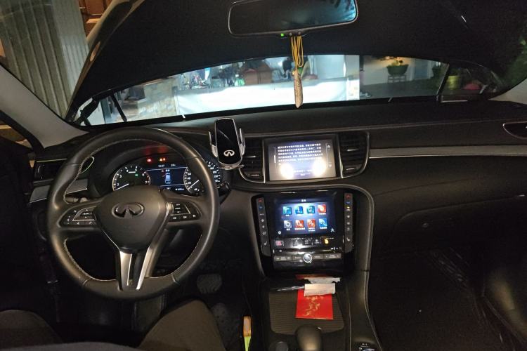 Used Infiniti QX50 2020 2.0T Two-Wheel Drive Fashion Edition Center Console