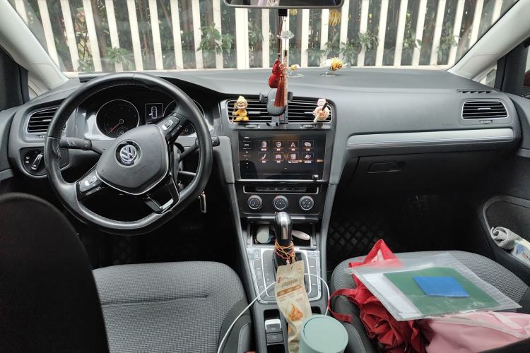 Used Volkswagen Golf 2020 280TSI DSG Comfort Version
