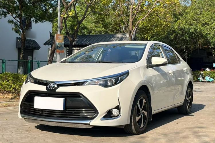 Used Toyota Levin 2017 Revised Version 185T CVT Elite Edition China VI Standard
