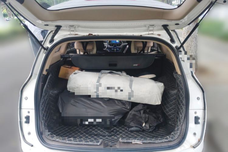 Used Baojun 310W 2017 1.5L Manual Fashion Model China V