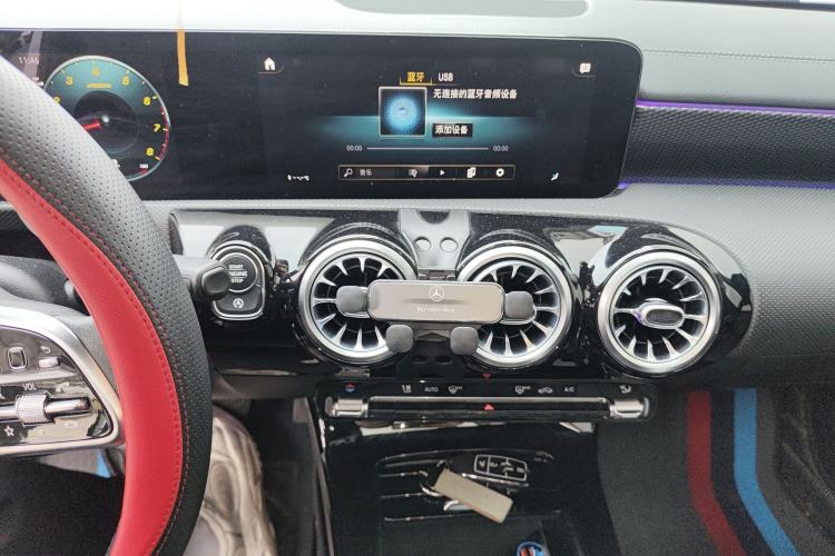 Used Mercedes-Benz A-Class 2022 Revised Version A 200 L Sport Sedan Fashionable Style