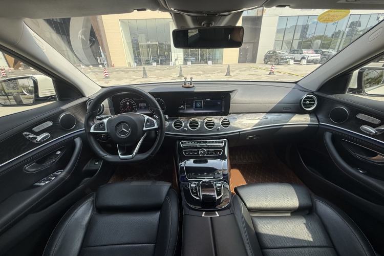 Used Mercedes-Benz E-Class 2017 E 200 L Sport 4MATIC
