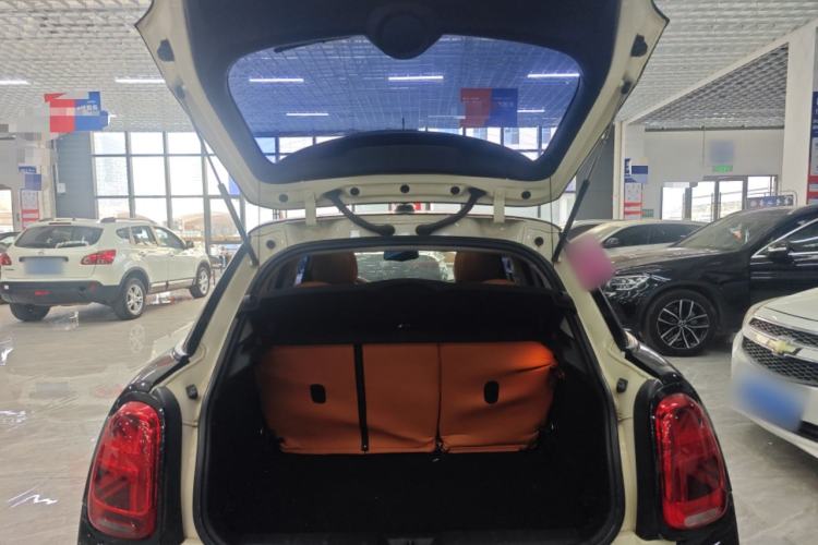 Used MINI 2016 1.5T COOPER Five-Door Edition
