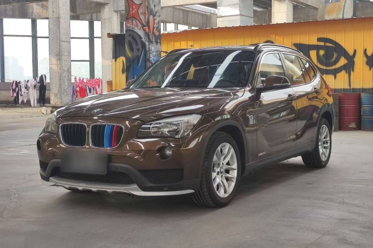 Used BMW X1 2015 sDrive18i Fashion Upgrade Edition Front Left 45 Deg