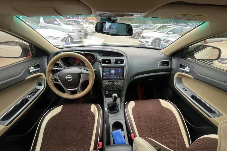 Used Haima Fumei 2016 1.6L Manual YueShang Model Upgrade Edition Interior 4