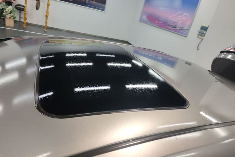 Used Toyota bZ3 2023 616 km Long-Range PRO Roof