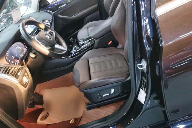 Used BMW X3 2020 xDrive30i Luxury Model with M Sport Package
