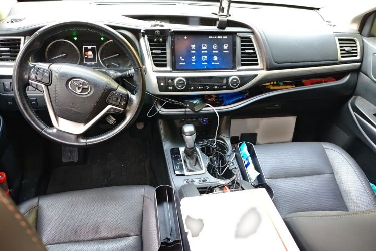 Used Toyota Highlander 2018 2.0T Four-Wheel Drive Ultimate Edition 7-Seater Emission Standard China V
