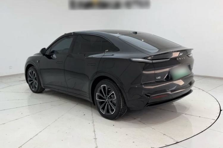 Used ONVO L60 2024 85 kWh Rear-Drive Version
