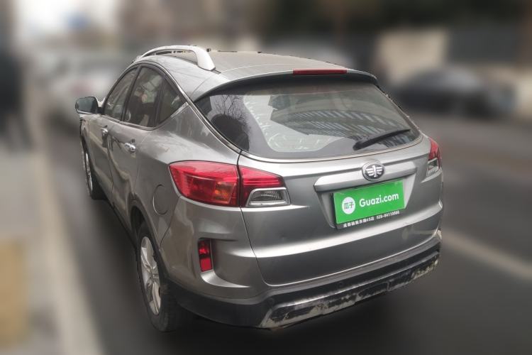 Used Bestune X80 2015 2.0L Automatic Comfort Anniversary Edition
